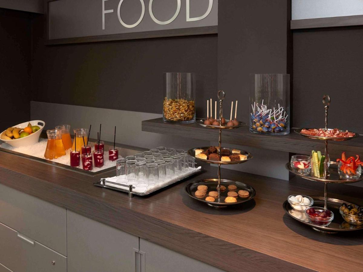 Mercure Hotel Tilburg Centrum Екстер'єр фото