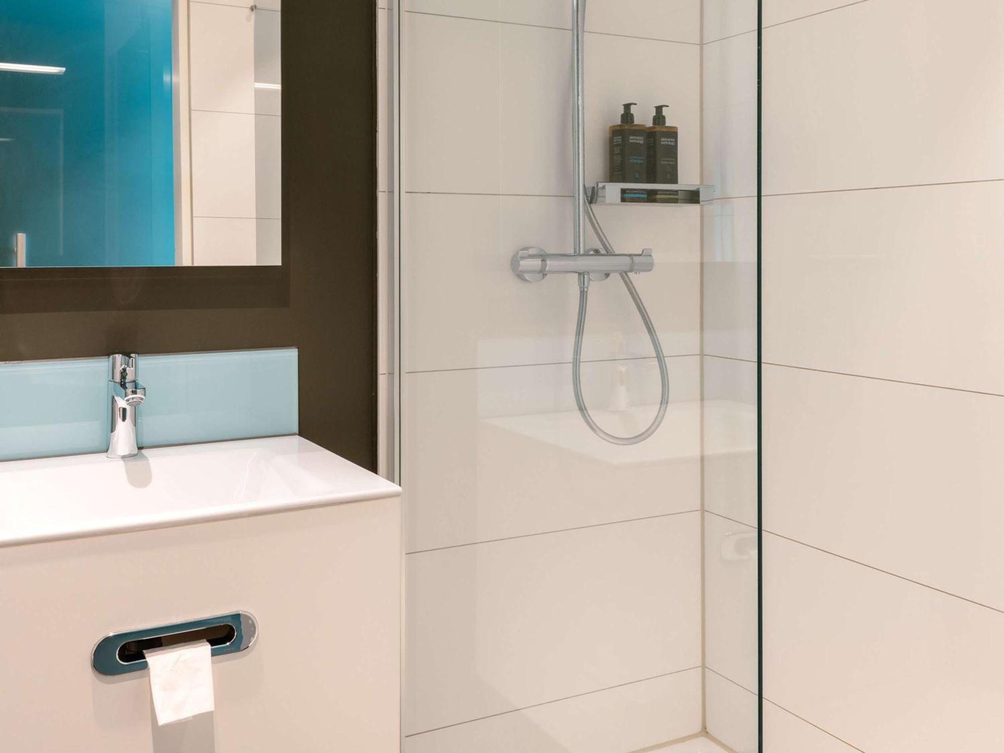 Mercure Hotel Tilburg Centrum Екстер'єр фото