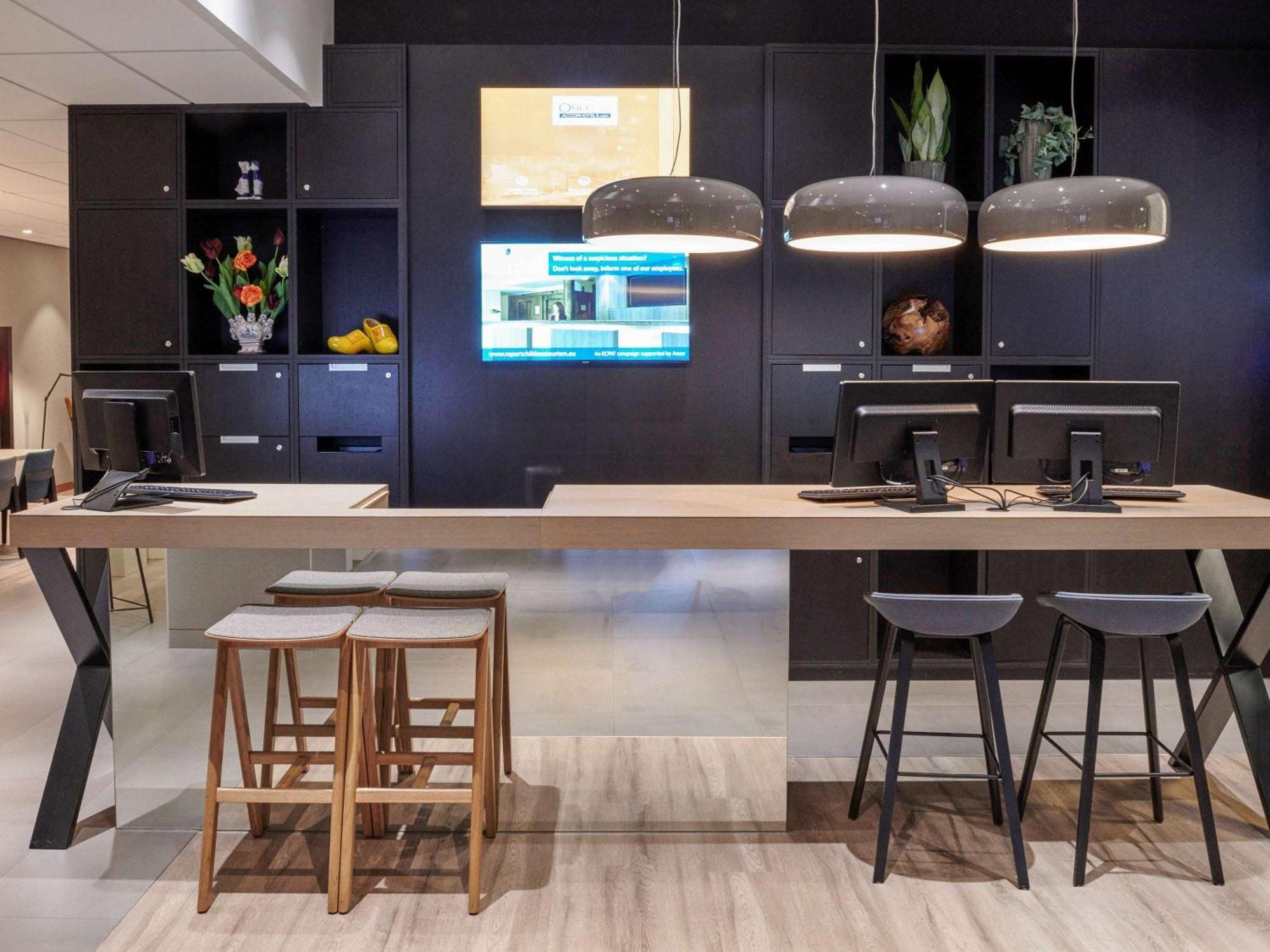 Mercure Hotel Tilburg Centrum Екстер'єр фото